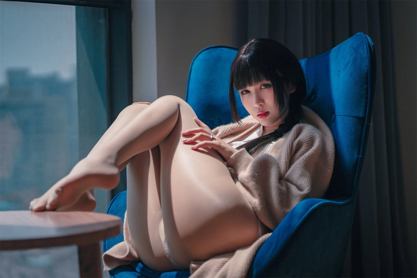 轩萧学姐 - 肉丝家妻
