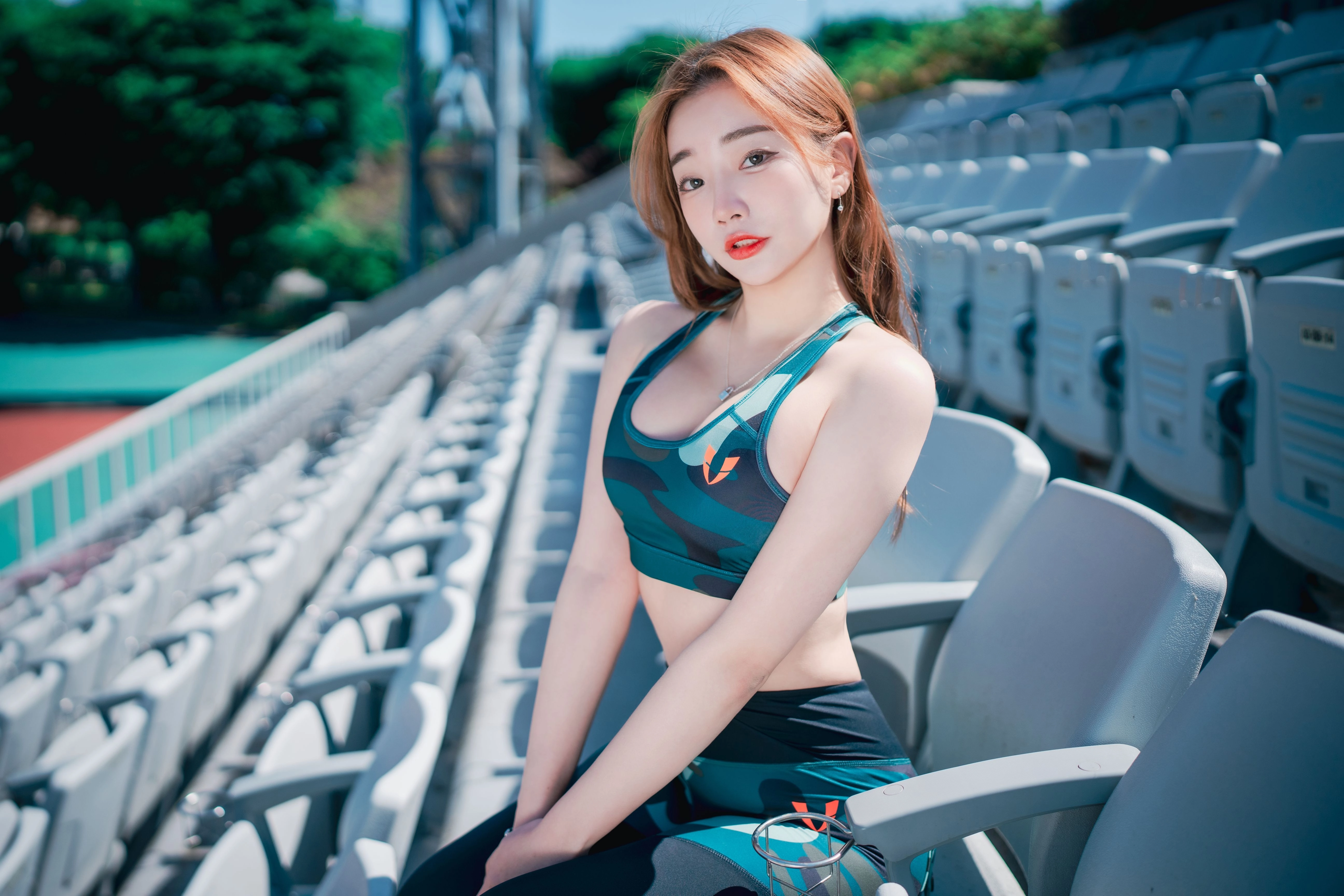 Newbom - Loose and Tight Camo Pink（HD）