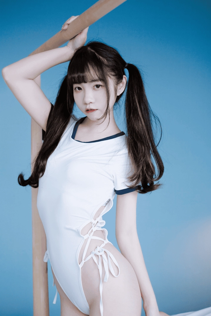 可可小白兔 - 體操服の女學生🐰