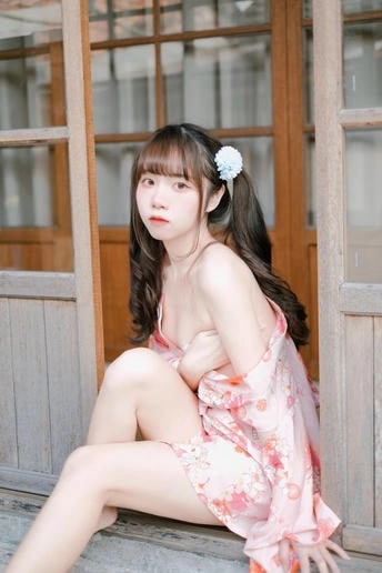 可可小白兔 - 夏日浴衣 纯欲粉嫩少女