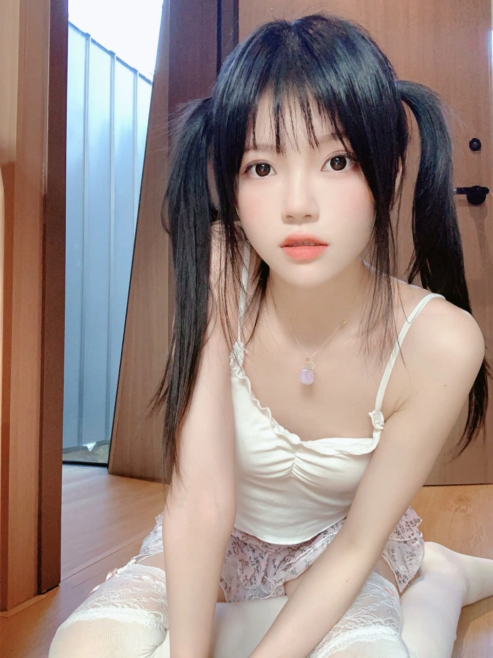 桜桃喵 - 碎花 自拍