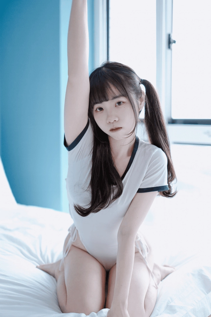 可可小白兔 - 體操服の女學生🐰