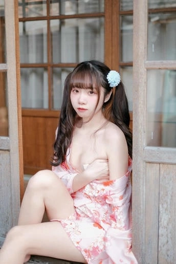 可可小白兔 - 夏日浴衣 纯欲粉嫩少女