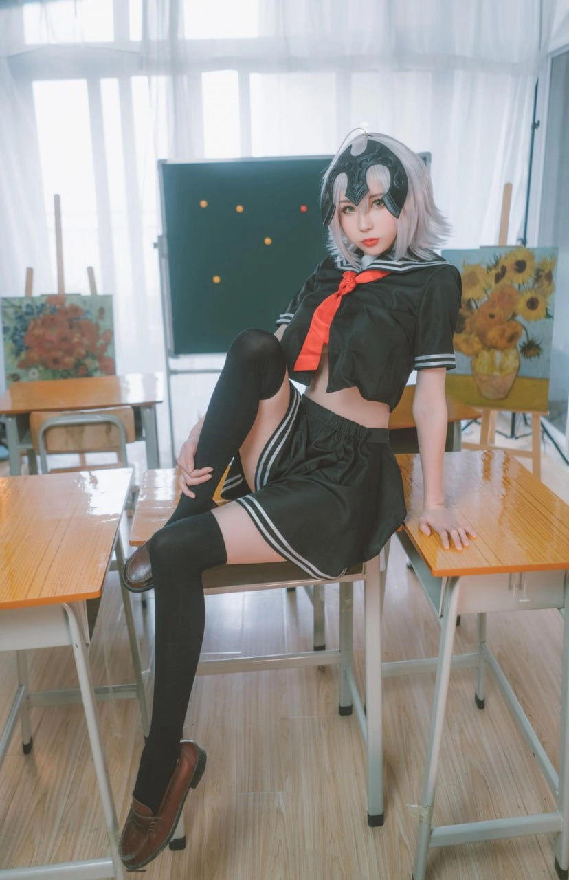 西园寺南歌 - 黑白贞德 JK制服