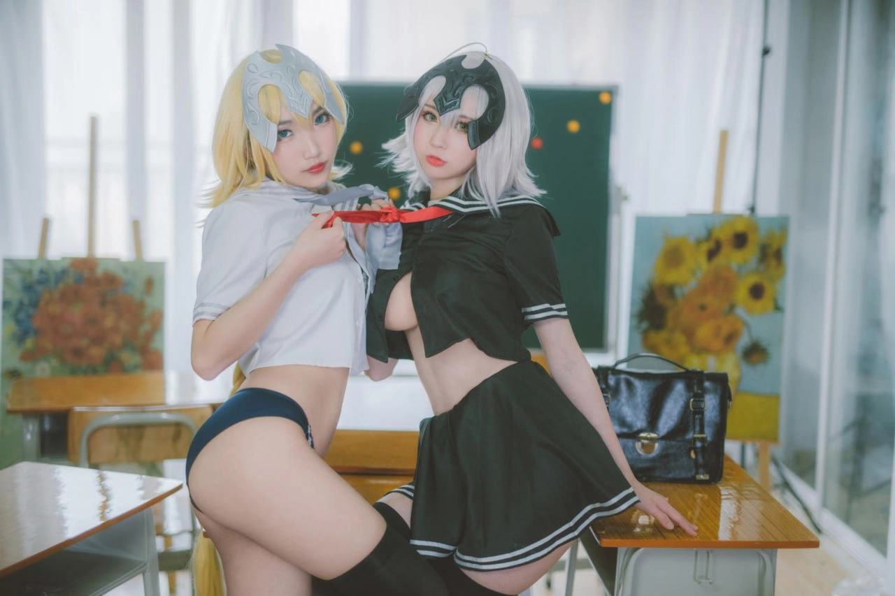 西园寺南歌 - 黑白贞德 JK制服
